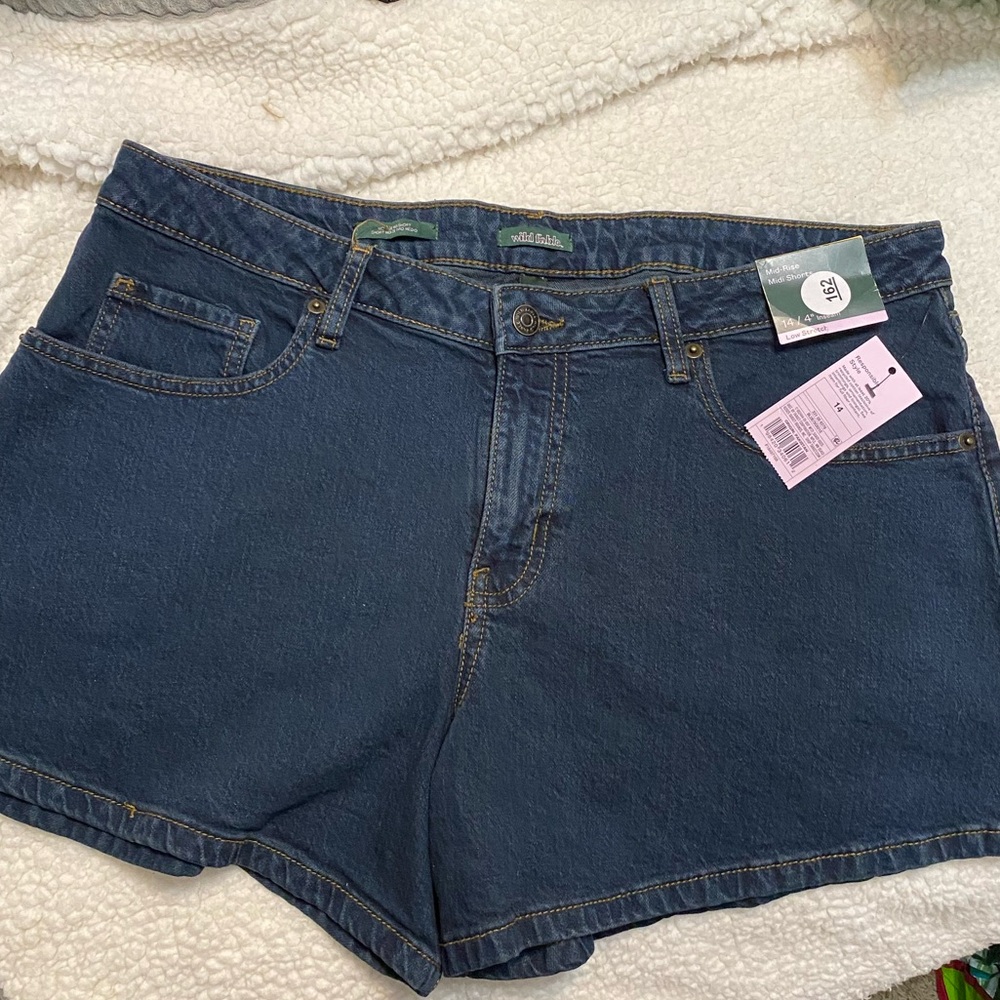 Wild Fable Dark Blue Denim Shorts size 14